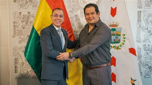 السفير المصري في لاباز يعزز مسار التعاون البرلماني مع بوليفيا