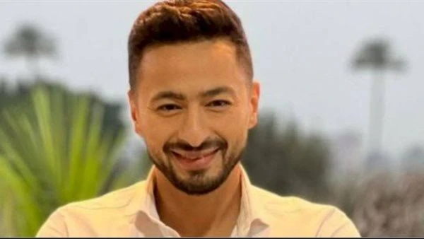 حمادة هلال يعلن تعرض والده لشلل نصفي: ملحقناش الجلطة