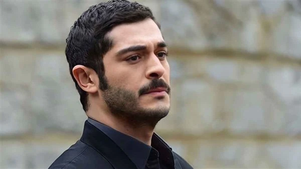 تم إثبات إيجابية العينة. تفاصيل التحقيق مع الممثل التركي بوراك دينيز في قضية المخدرات