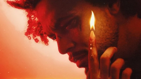 ألبوم 6" لعبد الفتاح الجرينى يحقق إشادات واسعة