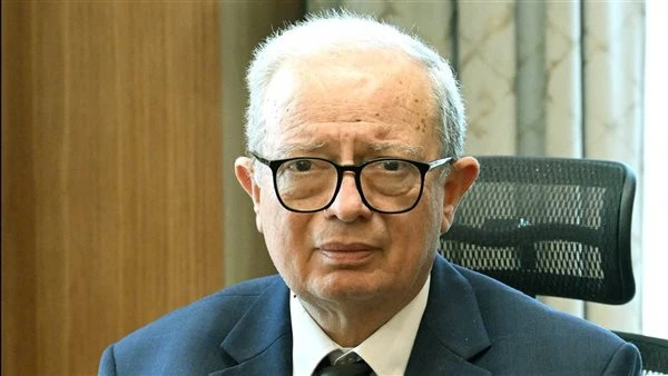 نائب رئيس الوزراء يكشف موقف اللائحة التنفيذية لقانون التخطيط العام