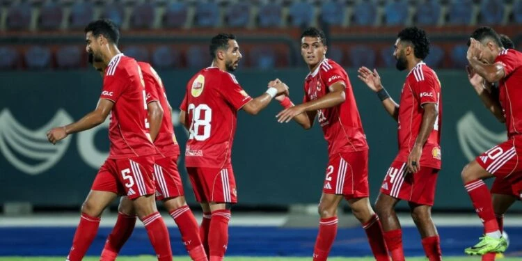 “توروب” بيغير الجلد. الشحات وشريف في تشكيل الأهلي قدام سموحة