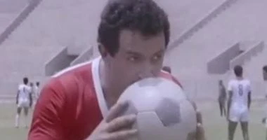 بقدمه وقلبه.. نور الشريف ظل مخلصًا للكرة والزمالك حتى رحيله