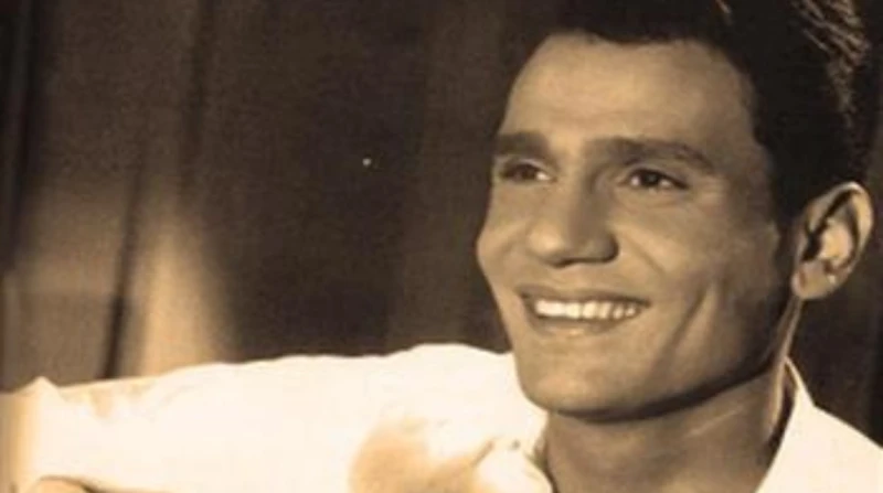 9 جنيهات وربع. سعر فاتورة قديمة لعبد الحليم حافظ بفندق سيسل في الإسكندرية