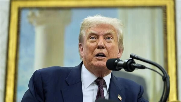 رغم التوترات.. ترامب: أثق باستمرار الحوار مع إيران