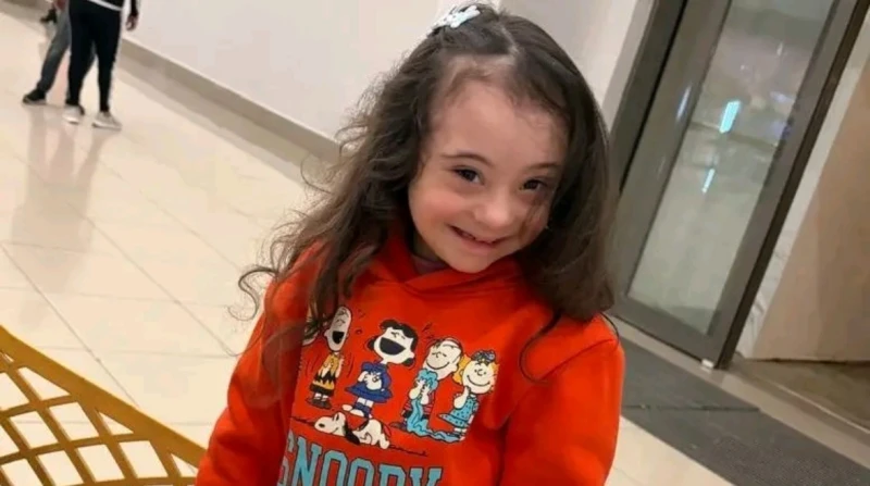 بعد تدخل وزارة التعليم. أول تعليق من والد "لوسيندا" بطلة متلازمة داون