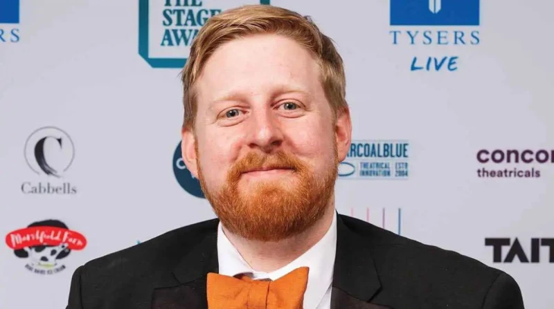 نفس مرض مؤمن زكريا، وفاة الفنان الأيرلندي مايكل باتريك