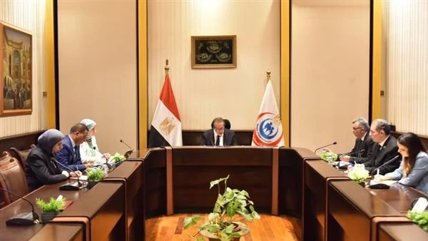 اجتماع حاسم يعيد رسم خريطة الرعاية الصحية في مصر.. القصة كاملة