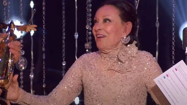 جائزة شخصية العام الثقافية. اتحاد النقابات يوجه التهنئة لـ نجاة الصغيرة |تفاصيل