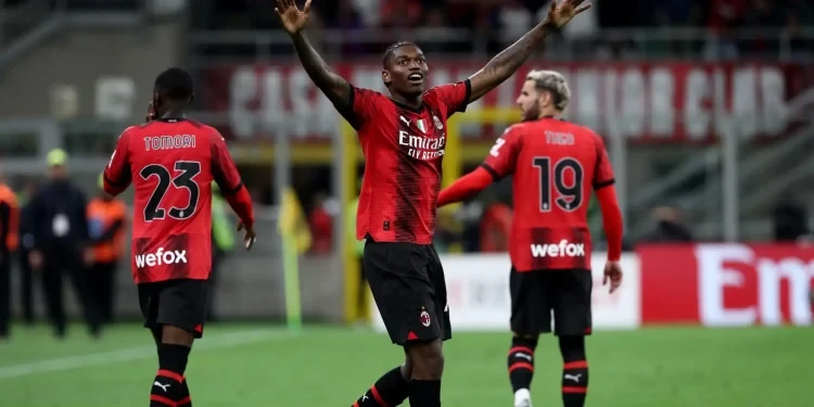 موعد والقنوات الناقلة مباراة ميلان ونابولي في الدوري الإيطالي