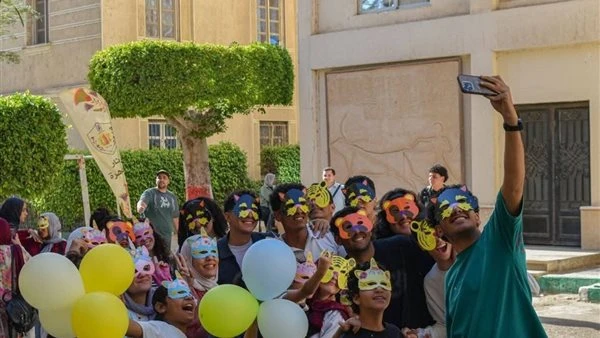 ​«قلوب تعانق الأمل».. احتفالية إنسانية بآثار القاهرة لرسم البسمة على وجوه الأطفال