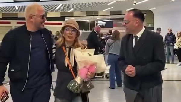 وصول أصالة نصري إلى باريس استعدادا لحفلها