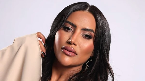 المطربة صوفيا تطرح سادس أغنية فيديو