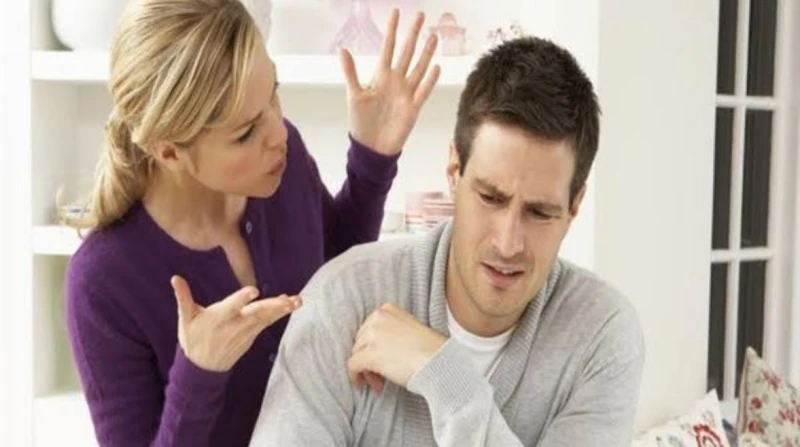 بعد واقعة "الترزي" أعلى كوبري قصر النيل. 12 طريقة للتعامل مع الزوجة النكدية