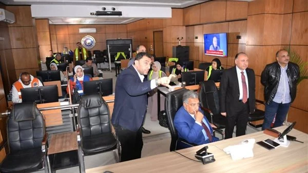 محافظ الدقهلية يوجه باستمرار أعمال النظافة ورفع الإشغالات بمحيط الكنائس