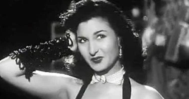 ذكرى وفاتها.. نعيمة عاكف "نغشة" السينما المصرية ومدرسة البساطة فى الرقص