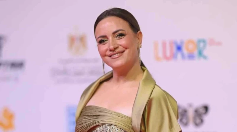 ريهام عبد الغفور: "أنا فاشلة في اللغة العربية وعكس والدي تماما"