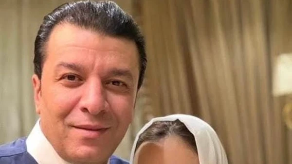 برسالة مصطفى كامل يحتفل بذكرى زواجه من هبة فرغلي