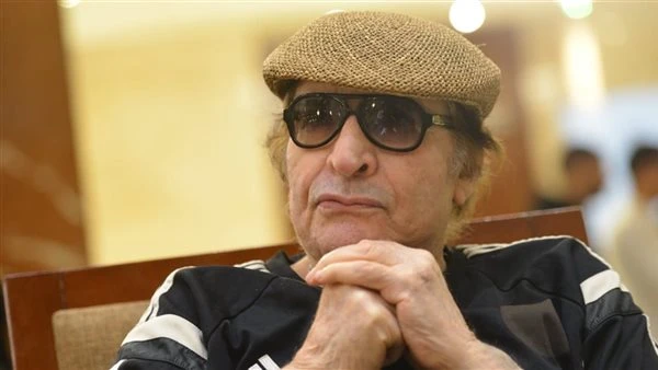 محيي إسماعيل في أول ظهور له بـ دار كبار الفنانين: أنا بصحة جيدة ولا ينقصني شيء