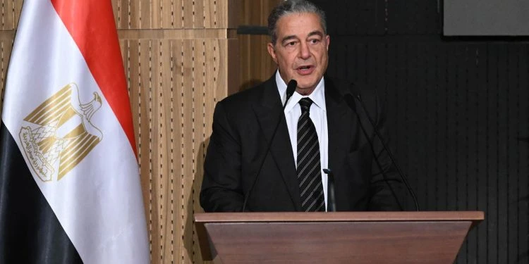 الاجتماع ده فيه إنَّ. وغياب ياسين منصور يفتح باب التكهنات