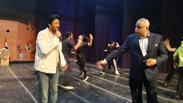 تامر عبد المنعم يشرف على البروفات الختامية لاحتفالية عيد تحرير سيناء بحضور سامح يسري