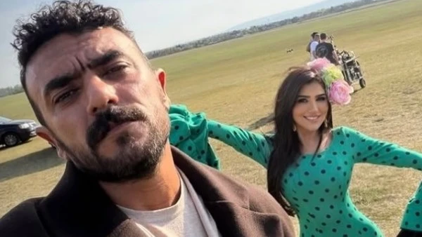 العوضي ومي عمر بصورة جديدة شاهد