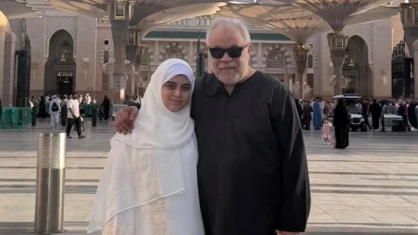 غيرتني أشرف زكي يحتفل بعيد ميلاد ابنته