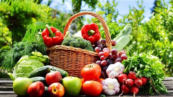 أسعار الخضروات والفاكهة في سوق العبور مساء اليوم الخميس 14 مايو 2026