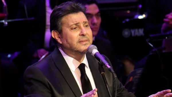 وداعا أمير الغناء العربي..نجوم الفن تنعي وفاة النجم الكبير هاني شاكر