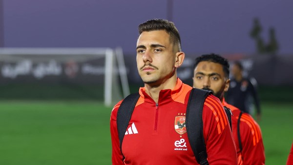 صفقة تحولت إلى كابوس. الأهلي عاجز عن التخلص من اللاعب