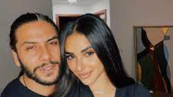 قُبلة آية سماحة تحذف صورة مع زوجها بسبب انتقادات المتابعين