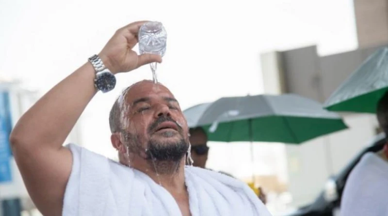 6 مشروبات منعشة تحمي الحجاج من الإجهاد الحراري في 2026