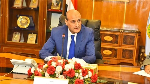 أسيوط تبدأ صرف منحة عيد العمال لـ 7444 من العمالة غير المنتظمة بأسيوط