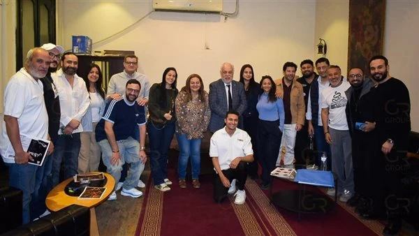 إياد نصار وكاملة أبو ذكري بمهرجان Master Scene لدعم المواهب المسرحية