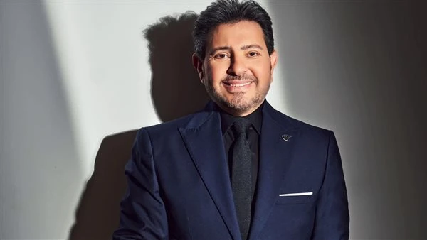 من سيد درويش لـ أمير الغناء العربي. محطات ثرية في حياة هاني شاكر