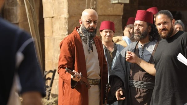 عمرو القاضي: شيخ النخاسين بفيلم "أسد" شخصية قاسية تتخفى وراء التدين