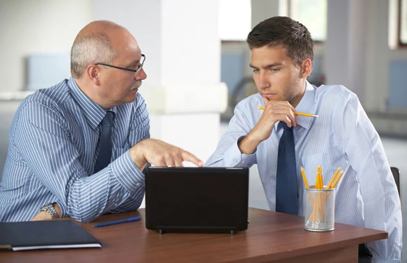 5 أسرار لاكتساب الثقة بالنفس أمام رؤسائك في العمل