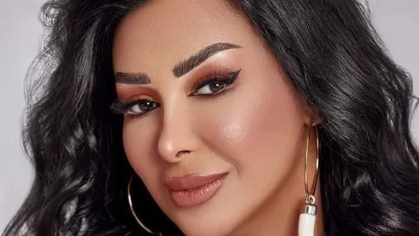 شاهيناز: هاني شاكر عمره ما اتعصب. ودا سبب غيابي عن الساحة