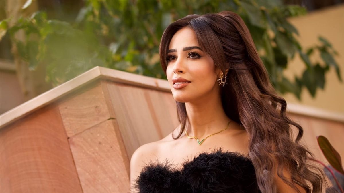 كواليس ألبوم رنا سماحة الجديد: أسرار "قلبي الغلبان" ومعارك العودة للقمة
