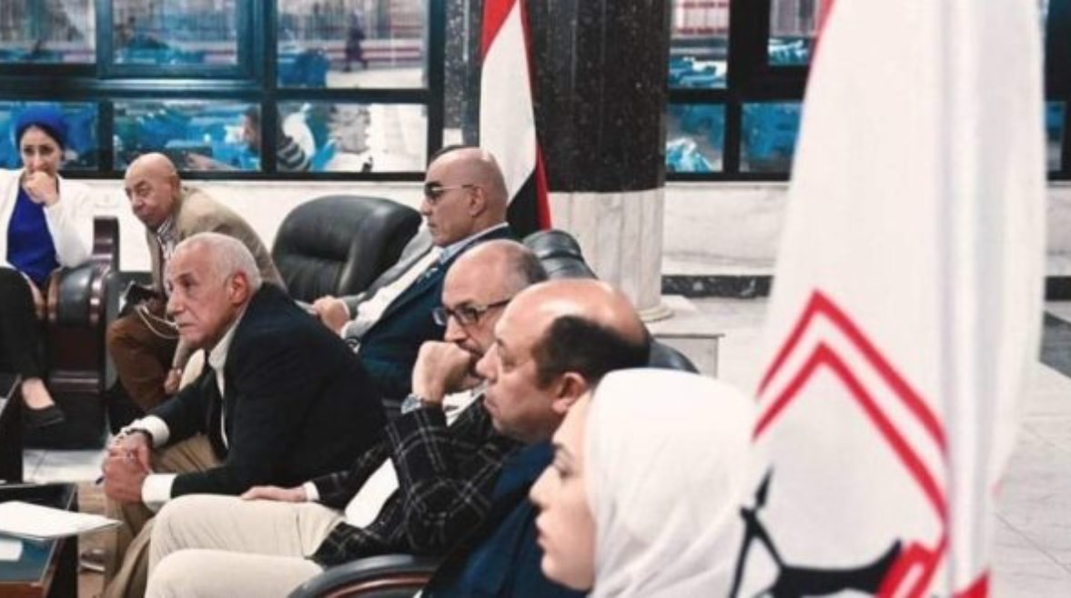 أزمة داخل الزمالك بسبب جون إدوارد: صفقات مليونية ورواتب تثير الجدل
