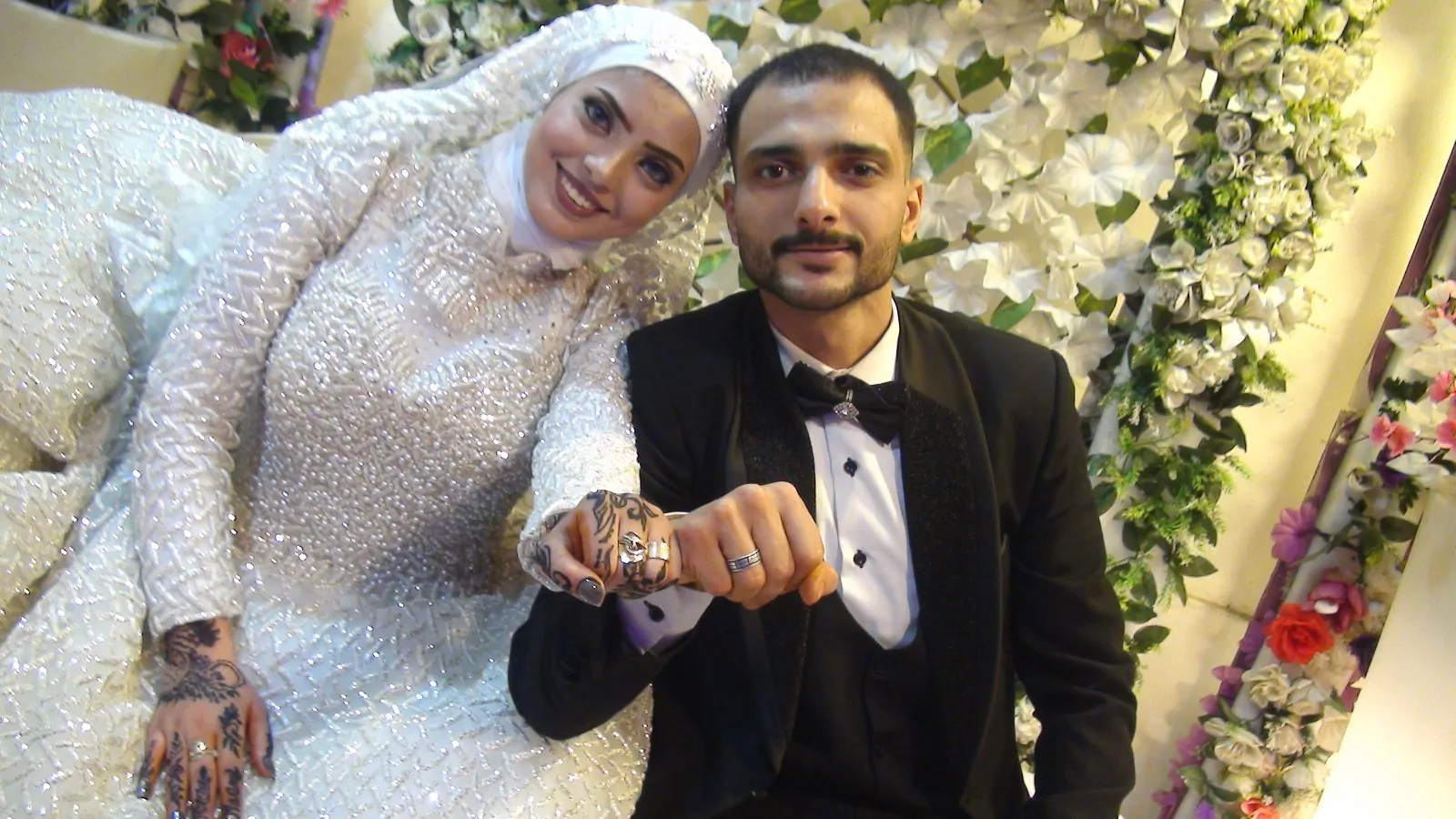 الزميل الصحفي علاء رضوان يحتفل بعقد قران شقيقه في أجواء عائلية بهيجة
