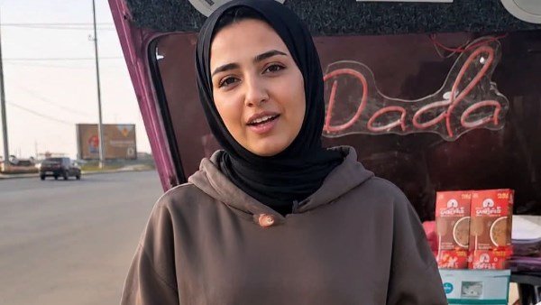 والد بائعة الشاي يفتح النار: الملايين لا تشتري دم ابنتي