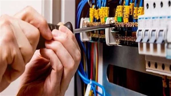 احذر من حيل سرقة الكهرباء.. غرامات توصل لـ 200 ألف جنيه