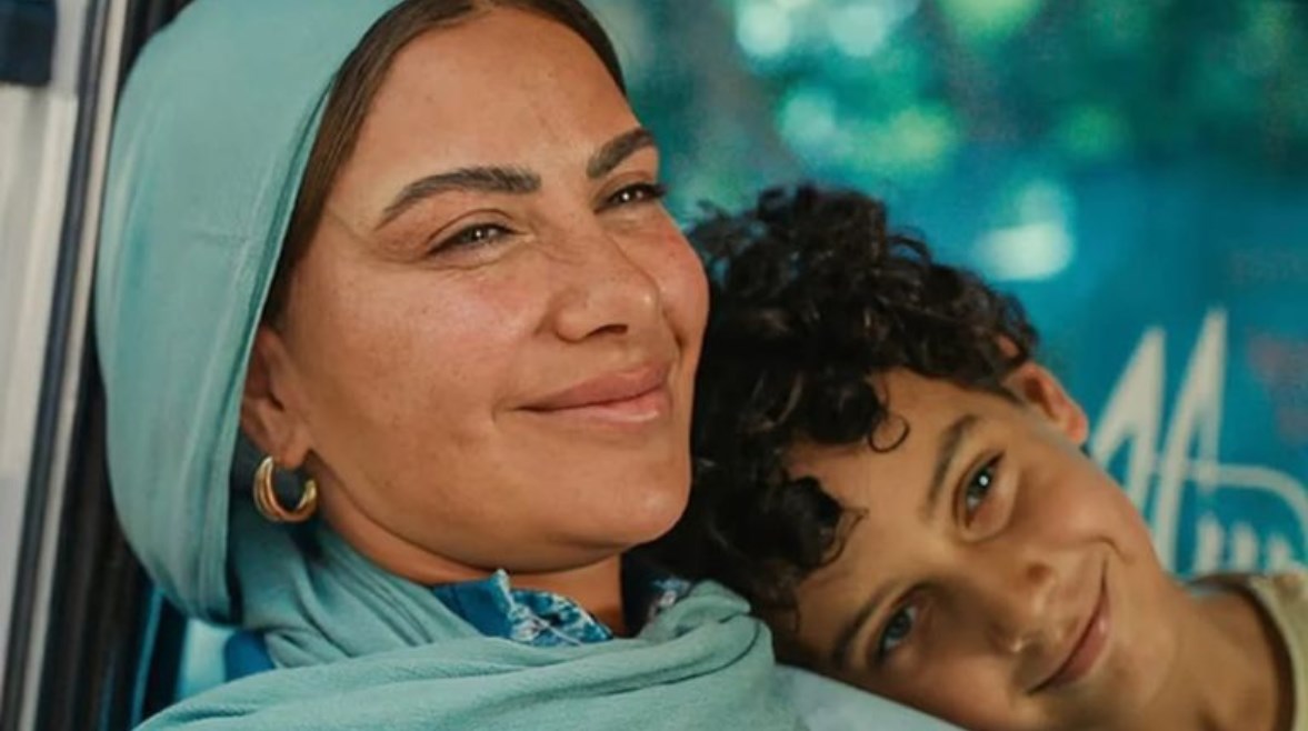 طارق وإلهام وقراءة الفاتحة في الحلقة 13 من مسلسل ورد على فل وياسمين