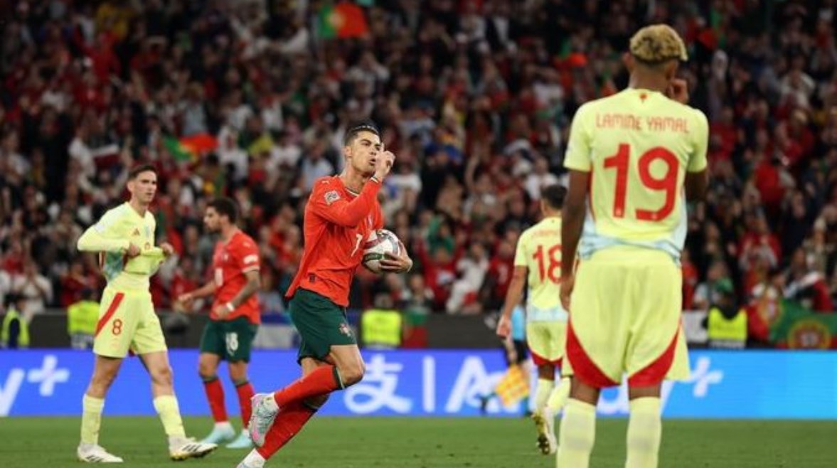 أسرار التشكيل الفني في كرة القدم وكيف يقرأ المدرب مباريات كأس العالم