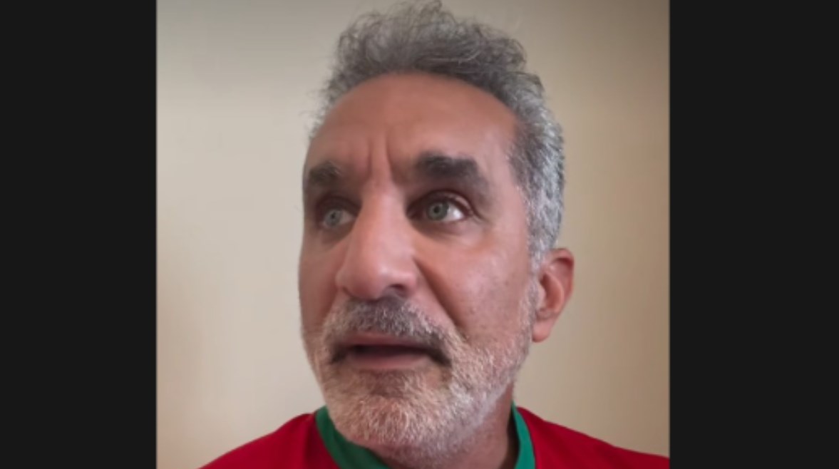 باسم يوسف يهاجم التعصب الكروي: "السوشيال ميديا هتعمل حرب بين الناس"