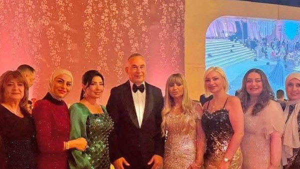 كواليس زفاف ابنة إبراهيم حسن: دموع وابتسامة الأب المشهور