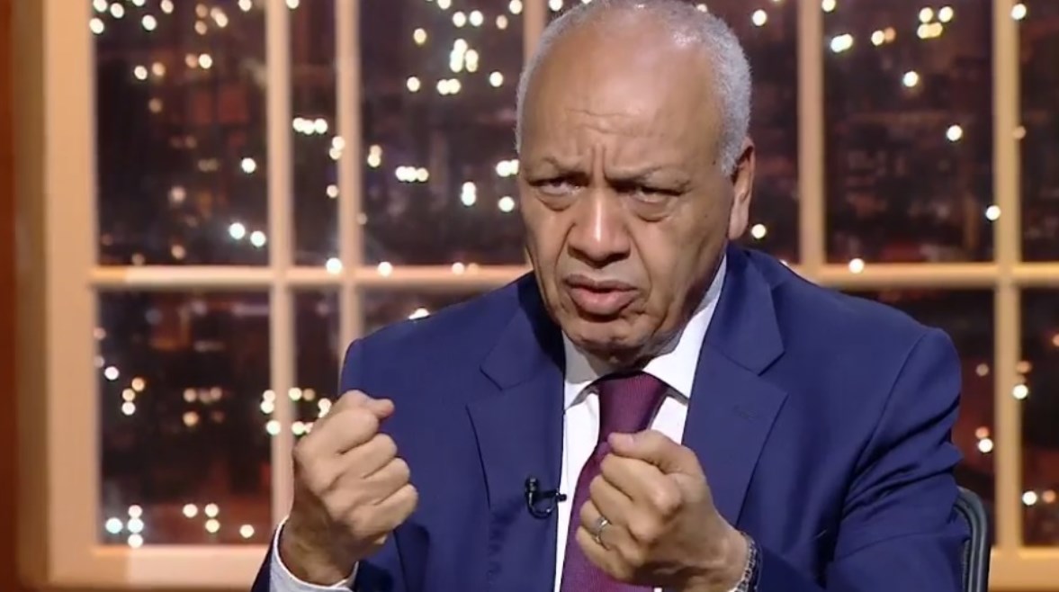 تفاصيل محاكمة الإعلامي مصطفى بكري في قضية السب والقذف ضد نجيب ساويرس