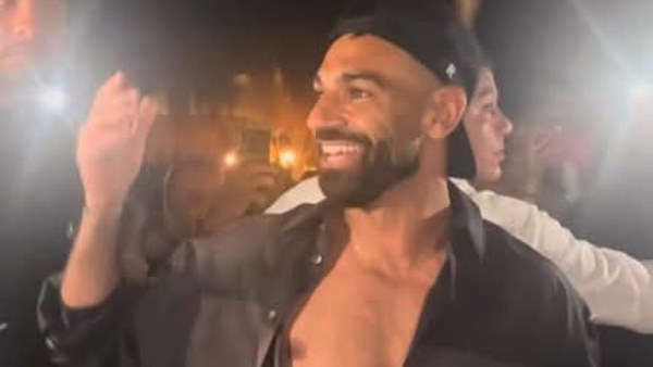 فن اختيار الملابس الصيفية على طريقة النجوم وفوائد الاسترخاء بعد الإنجازات الكبرى